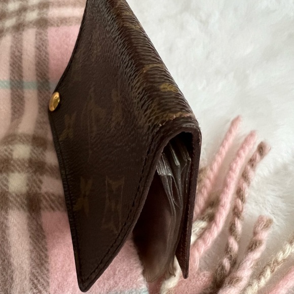 π«SOLDπ«Authentic Louis Vuitton Card Case Organizer - Picture 9 of 9